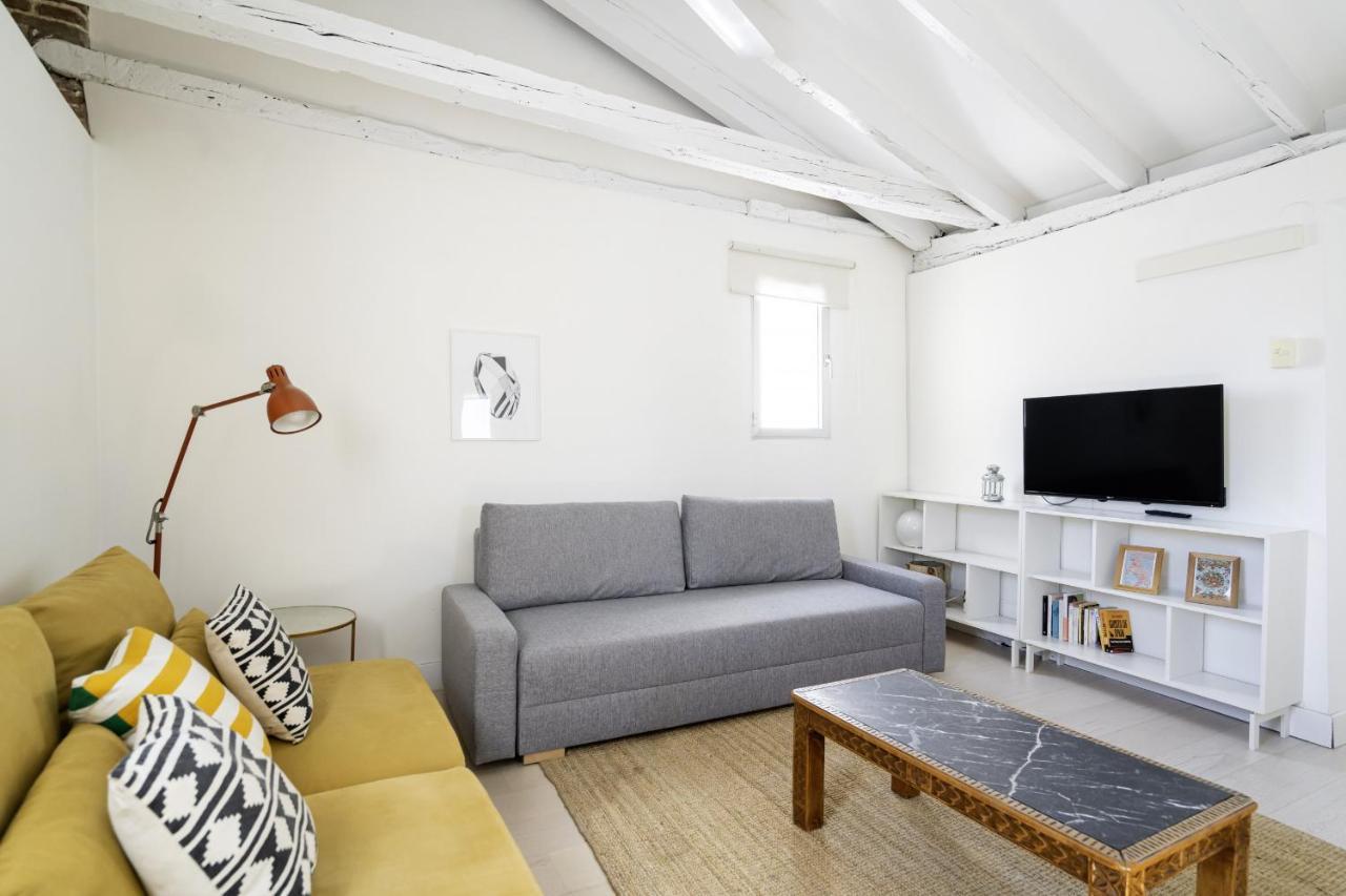 Apartamento El Barrio De Lavapies Madri Exterior foto